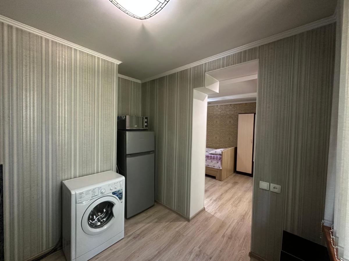 One-Room Apartment Opposite Almaty Airport Turksib Luaran gambar
