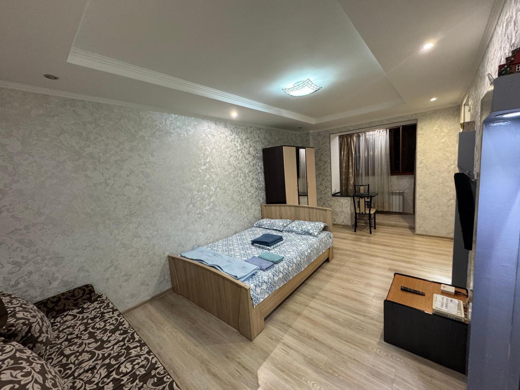 One-Room Apartment Opposite Almaty Airport Turksib Luaran gambar